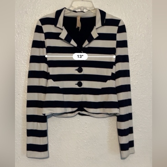 Bailey 44 plaque and white stretch blazer with button front size small - Picture 3 of 6